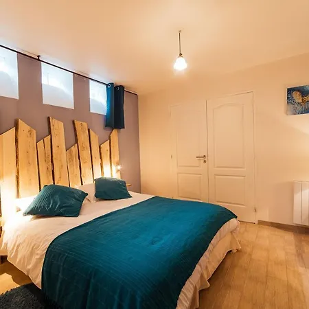 Maison Calme 14 Personnes, Piscine, Jardin Et Parking 부셰레