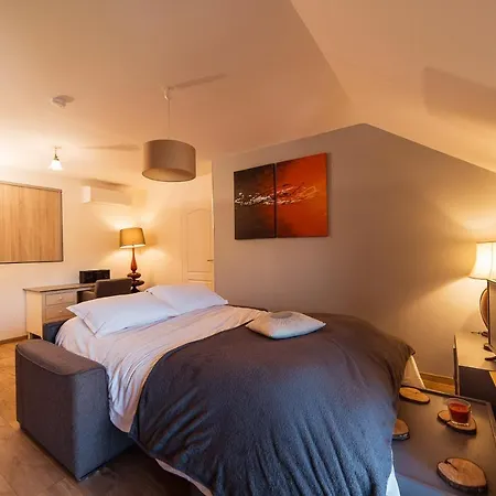 Maison Calme 14 Personnes, Piscine, Jardin Et Parking